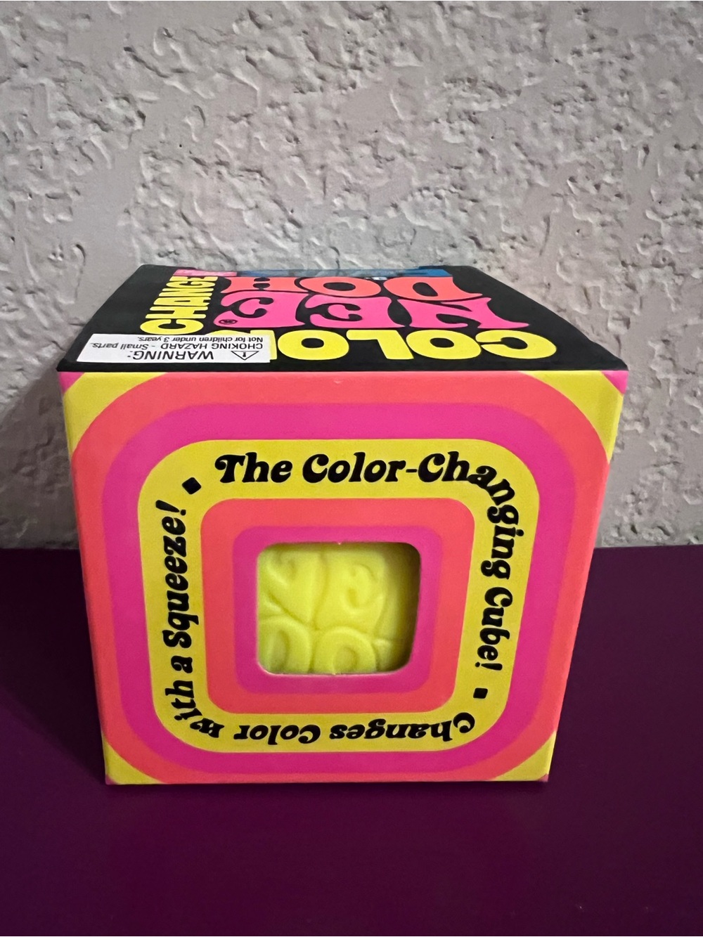 Authentic/Rare Needoh Color Changing Cube - yellow💛💛💛